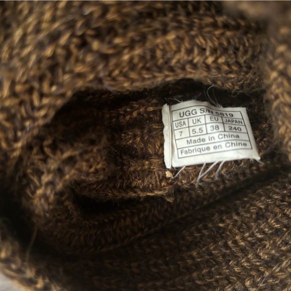 UGG Classic Cardi boots size 7 - Picture 5 of 8